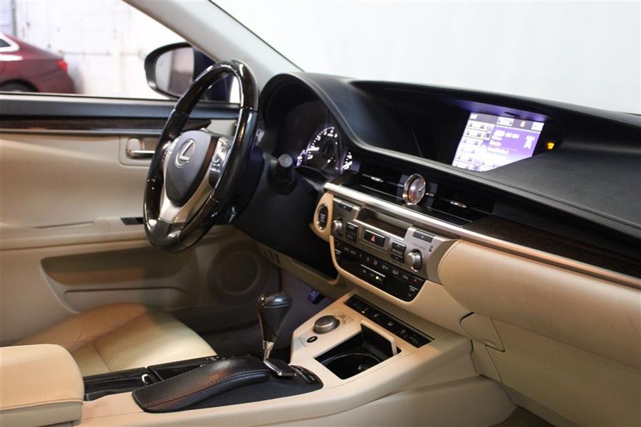 2015 Lexus Es 350, available for sale in Paterson, New Jersey | Fast Track Motors. Paterson, New Jersey 2015 Lexus Es 350, available for sale in Paterson, New Jersey | Fast Track Motors. Paterson, New Jersey