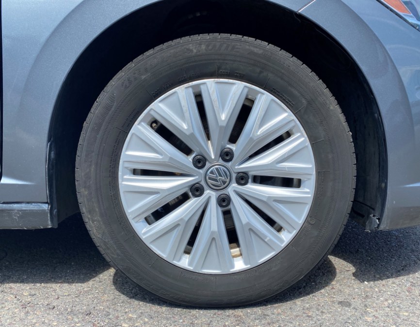 Used Volkswagen Jetta S Auto w/SULEV 2019 | Inman Motors Sales. Medford, Massachusetts Used Volkswagen Jetta S Auto w/SULEV 2019 | Inman Motors Sales. Medford, Massachusetts