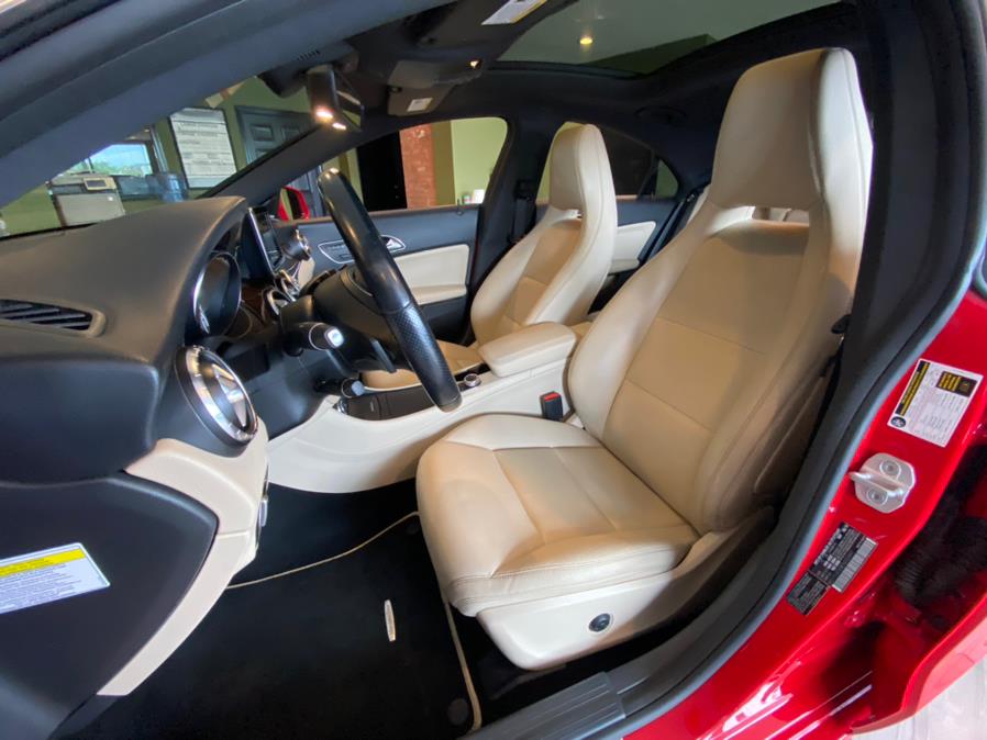 2014 Mercedes-Benz CLA-Class 4dr Sdn CLA250 FWD, available for sale in West Hartford, Connecticut | AutoMax. West Hartford, Connecticut 2014 Mercedes-Benz CLA-Class 4dr Sdn CLA250 FWD, available for sale in West Hartford, Connecticut | AutoMax. West Hartford, Connecticut