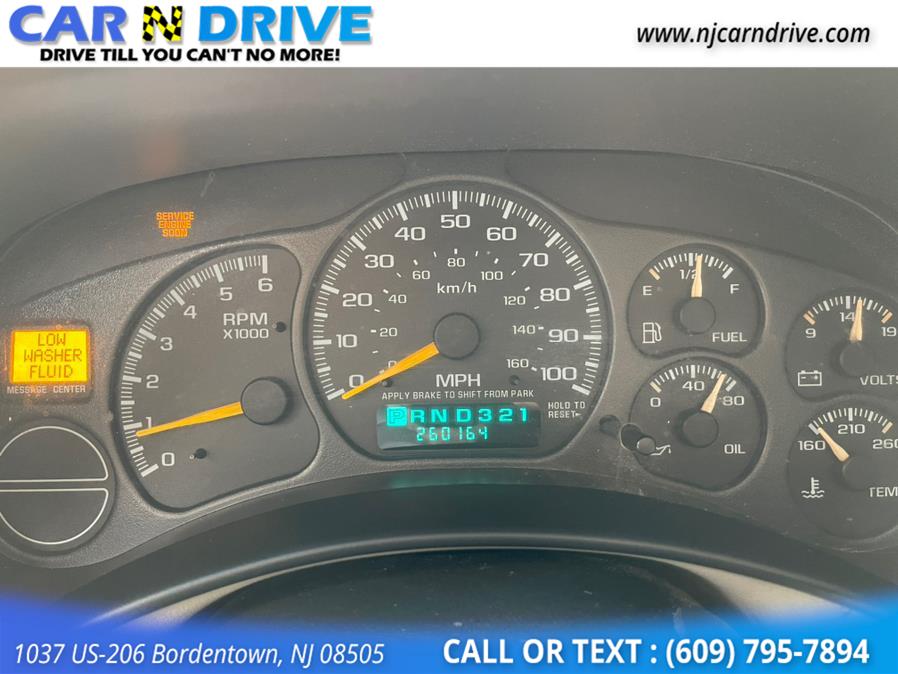 2000 GMC Yukon SLE 4WD, available for sale in Burlington, New Jersey | Car N Drive. Burlington, New Jersey 2000 GMC Yukon SLE 4WD, available for sale in Burlington, New Jersey | Car N Drive. Burlington, New Jersey