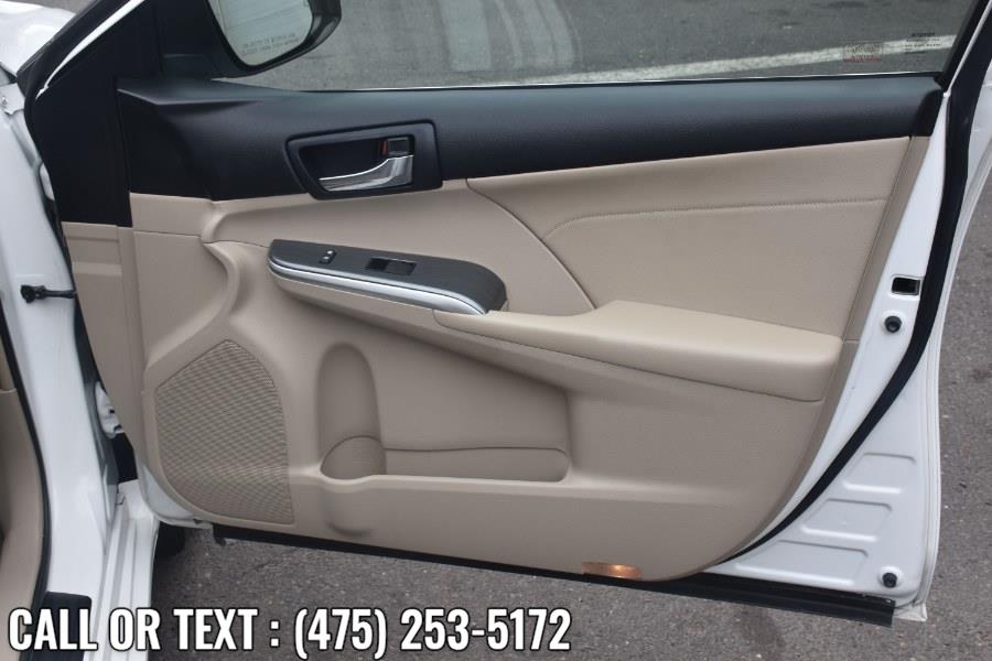 2014 Toyota Camry Hybrid 4dr Sdn XLE *Ltd Avail*, available for sale in Waterbury, Connecticut | Highline Car Connection. Waterbury, Connecticut 2014 Toyota Camry Hybrid 4dr Sdn XLE *Ltd Avail*, available for sale in Waterbury, Connecticut | Highline Car Connection. Waterbury, Connecticut