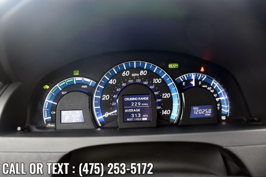 2014 Toyota Camry Hybrid 4dr Sdn XLE *Ltd Avail*, available for sale in Waterbury, Connecticut | Highline Car Connection. Waterbury, Connecticut 2014 Toyota Camry Hybrid 4dr Sdn XLE *Ltd Avail*, available for sale in Waterbury, Connecticut | Highline Car Connection. Waterbury, Connecticut