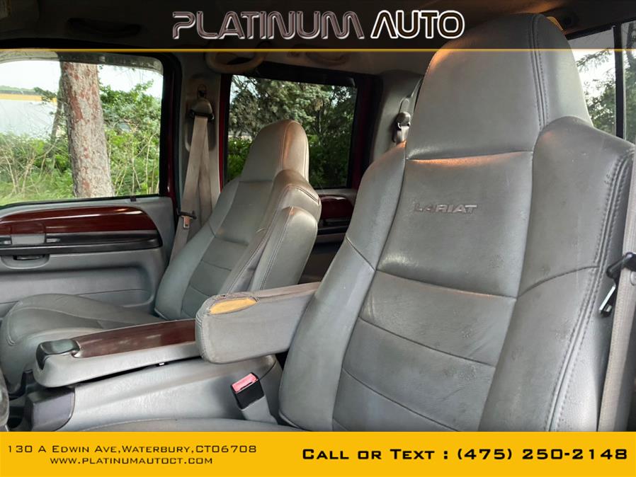 Used Ford Super Duty F-350 SRW Crew Cab 156" Lariat 4WD 2006 | Platinum Auto Care. Waterbury, Connecticut Used Ford Super Duty F-350 SRW Crew Cab 156" Lariat 4WD 2006 | Platinum Auto Care. Waterbury, Connecticut