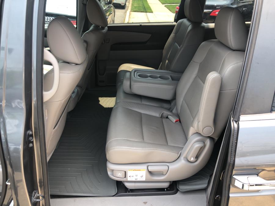 Used Honda Odyssey 5dr EX-L 2013 | Signature Auto Sales. Franklin Square, New York Used Honda Odyssey 5dr EX-L 2013 | Signature Auto Sales. Franklin Square, New York