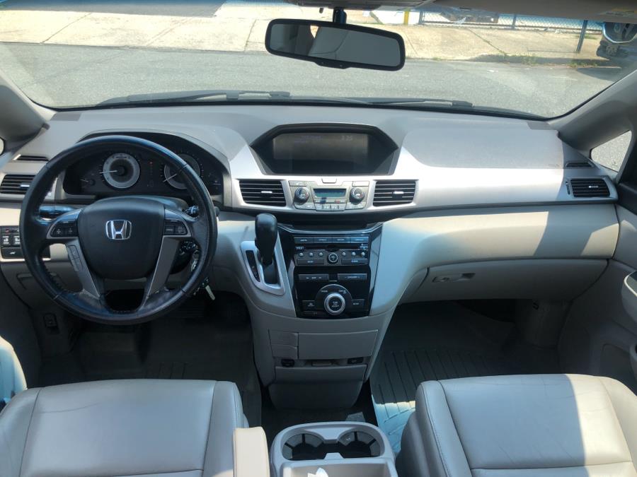Used Honda Odyssey 5dr EX-L 2013 | Signature Auto Sales. Franklin Square, New York Used Honda Odyssey 5dr EX-L 2013 | Signature Auto Sales. Franklin Square, New York