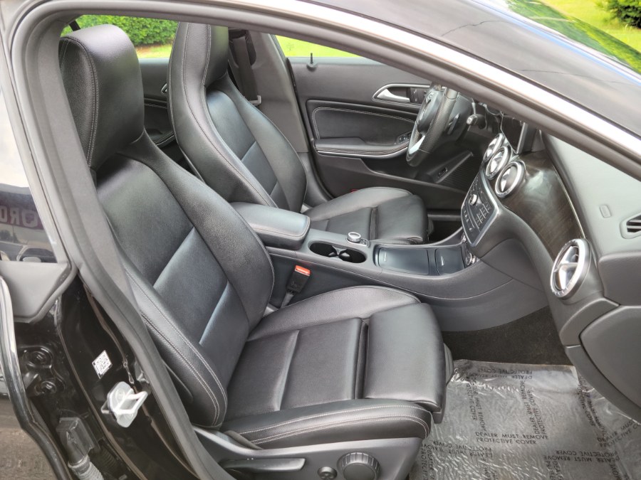 Used Mercedes-Benz CLA 4dr Sdn CLA 250 Sport PKG Navi Panoramic Roof 2016 | Toro Auto. East Windsor, Connecticut Used Mercedes-Benz CLA 4dr Sdn CLA 250 Sport PKG Navi Panoramic Roof 2016 | Toro Auto. East Windsor, Connecticut