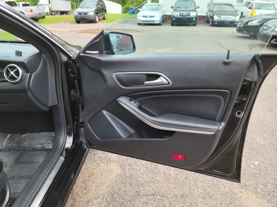 Used Mercedes-Benz CLA 4dr Sdn CLA 250 Sport PKG Navi Panoramic Roof 2016 | Toro Auto. East Windsor, Connecticut Used Mercedes-Benz CLA 4dr Sdn CLA 250 Sport PKG Navi Panoramic Roof 2016 | Toro Auto. East Windsor, Connecticut