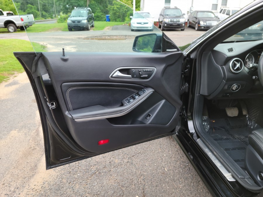 Used Mercedes-Benz CLA 4dr Sdn CLA 250 Sport PKG Navi Panoramic Roof 2016 | Toro Auto. East Windsor, Connecticut Used Mercedes-Benz CLA 4dr Sdn CLA 250 Sport PKG Navi Panoramic Roof 2016 | Toro Auto. East Windsor, Connecticut