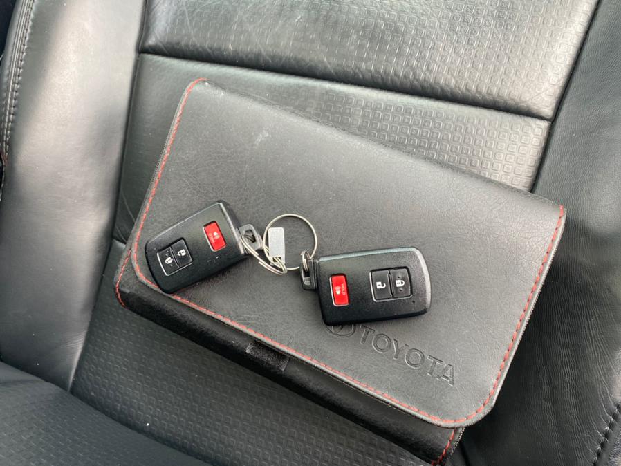 2018 Toyota Tacoma TRD Sport Double Cab 5'' Bed V6 4x4 MT (Natl), available for sale in Berlin, Connecticut | Tru Auto Mall. Berlin, Connecticut 2018 Toyota Tacoma TRD Sport Double Cab 5'' Bed V6 4x4 MT (Natl), available for sale in Berlin, Connecticut | Tru Auto Mall. Berlin, Connecticut