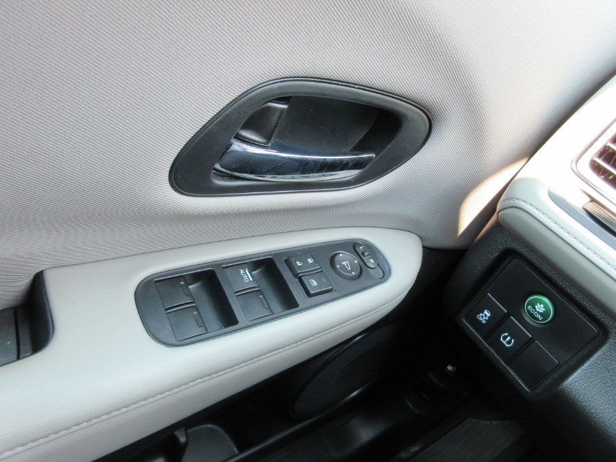 2018 Honda HR-V LX AWD CVT, available for sale in Linden, New Jersey | Route 27 Auto Mall. Linden, New Jersey 2018 Honda HR-V LX AWD CVT, available for sale in Linden, New Jersey | Route 27 Auto Mall. Linden, New Jersey