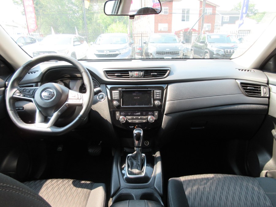 2018 Nissan Rogue AWD SL, available for sale in Linden, New Jersey | Route 27 Auto Mall. Linden, New Jersey 2018 Nissan Rogue AWD SL, available for sale in Linden, New Jersey | Route 27 Auto Mall. Linden, New Jersey