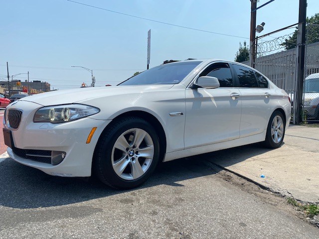 2013 BMW 5 Series 4dr Sdn 528i xDrive AWD, available for sale in Brooklyn, New York | Wide World Inc. Brooklyn, New York