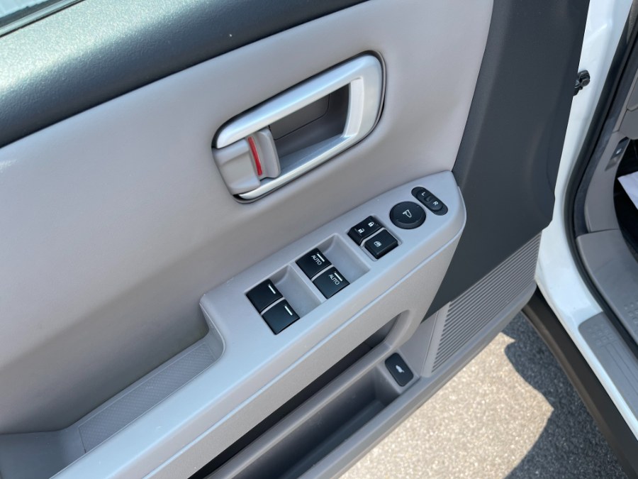Used Honda Pilot 4WD 4dr EX-L 2012 | DZ Automall. Paterson, New Jersey Used Honda Pilot 4WD 4dr EX-L 2012 | DZ Automall. Paterson, New Jersey