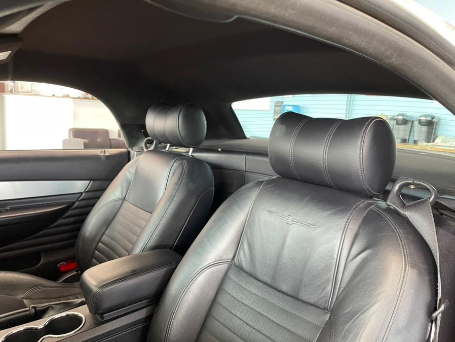 Used Ford Thunderbird 2dr Convertible Deluxe 2003 | 5 Towns Drive. Inwood, New York Used Ford Thunderbird 2dr Convertible Deluxe 2003 | 5 Towns Drive. Inwood, New York