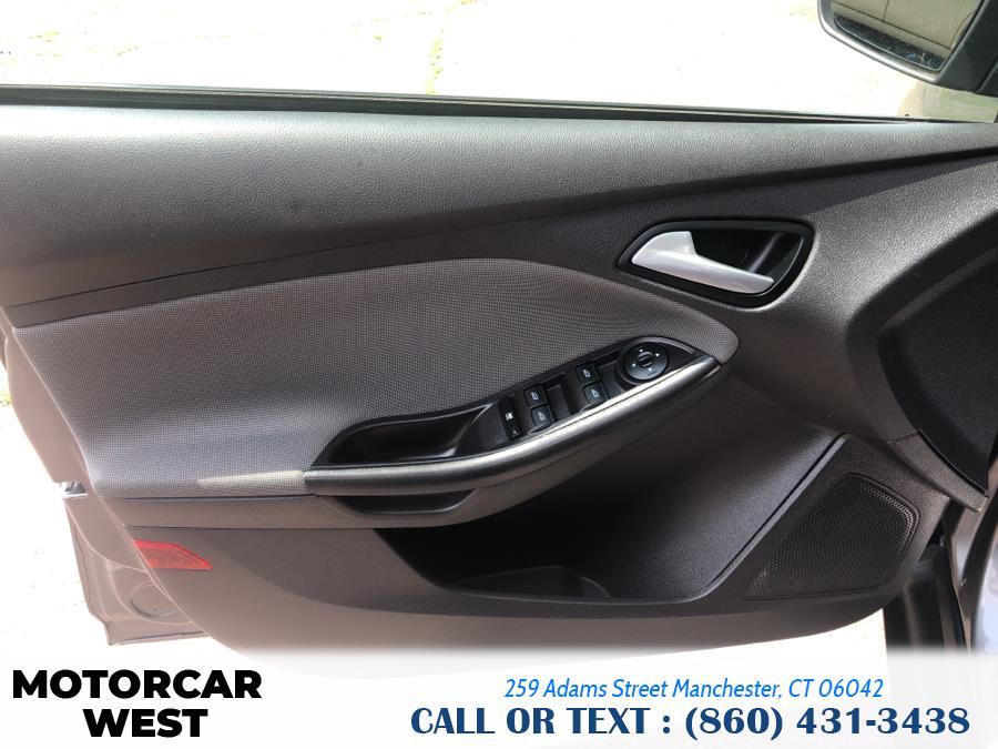 2014 Ford Focus 5dr HB SE, available for sale in Manchester, Connecticut | Motorcar West. Manchester, Connecticut 2014 Ford Focus 5dr HB SE, available for sale in Manchester, Connecticut | Motorcar West. Manchester, Connecticut