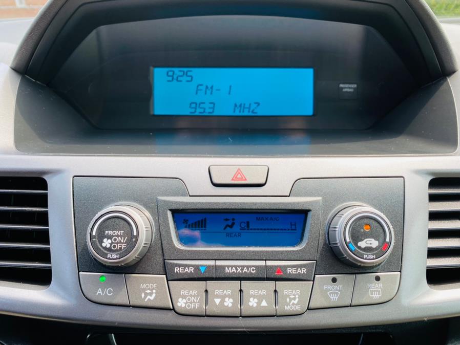 Used Honda Odyssey 5dr LX 2011 | Supreme Automotive. New Britain, Connecticut Used Honda Odyssey 5dr LX 2011 | Supreme Automotive. New Britain, Connecticut