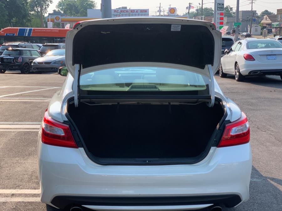 2017 Nissan Altima SV. CLEAN CONDITION!, available for sale in Rosedale, New York | Sunrise Auto Sales. Rosedale, New York 2017 Nissan Altima SV. CLEAN CONDITION!, available for sale in Rosedale, New York | Sunrise Auto Sales. Rosedale, New York