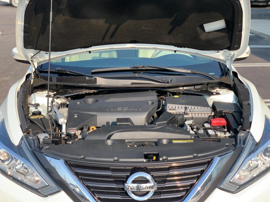 2017 Nissan Altima SV. CLEAN CONDITION!, available for sale in Rosedale, New York | Sunrise Auto Sales. Rosedale, New York 2017 Nissan Altima SV. CLEAN CONDITION!, available for sale in Rosedale, New York | Sunrise Auto Sales. Rosedale, New York