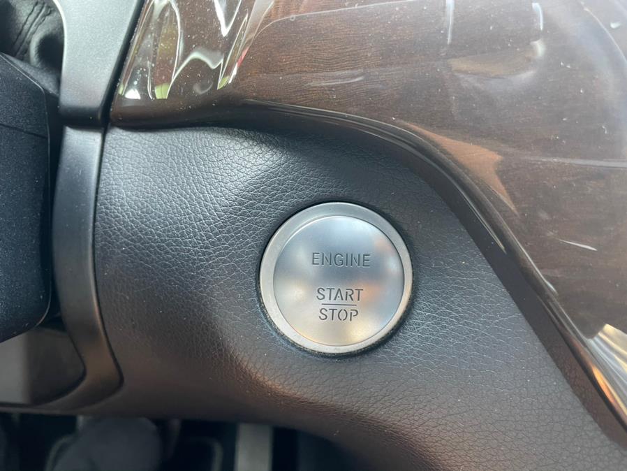 2015 Mercedes-Benz M-Class 4MATIC 4dr ML 350, available for sale in Brooklyn, New York | Worlds Best Auto Inc. Brooklyn, New York 2015 Mercedes-Benz M-Class 4MATIC 4dr ML 350, available for sale in Brooklyn, New York | Worlds Best Auto Inc. Brooklyn, New York