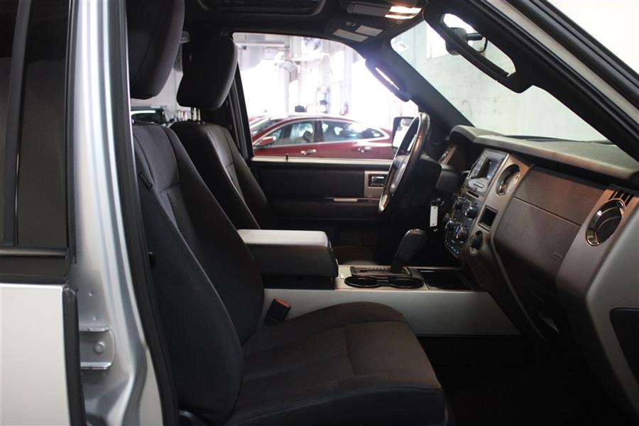 Used Ford Expedition XLT 2016 | Fast Track Motors. Paterson, New Jersey Used Ford Expedition XLT 2016 | Fast Track Motors. Paterson, New Jersey