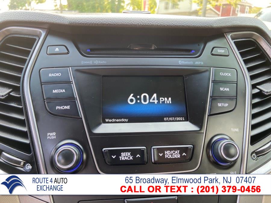 Used Hyundai Santa Fe AWD 4dr GLS 2014 | Route 4 Auto Exchange. Elmwood Park, New Jersey Used Hyundai Santa Fe AWD 4dr GLS 2014 | Route 4 Auto Exchange. Elmwood Park, New Jersey