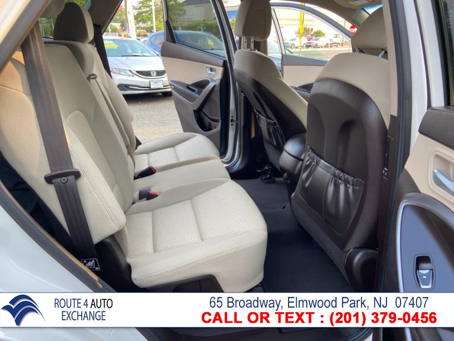 Used Hyundai Santa Fe AWD 4dr GLS 2014 | Route 4 Auto Exchange. Elmwood Park, New Jersey Used Hyundai Santa Fe AWD 4dr GLS 2014 | Route 4 Auto Exchange. Elmwood Park, New Jersey