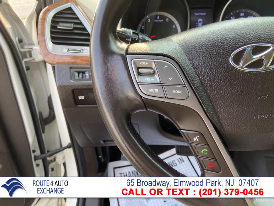 Used Hyundai Santa Fe AWD 4dr GLS 2014 | Route 4 Auto Exchange. Elmwood Park, New Jersey Used Hyundai Santa Fe AWD 4dr GLS 2014 | Route 4 Auto Exchange. Elmwood Park, New Jersey