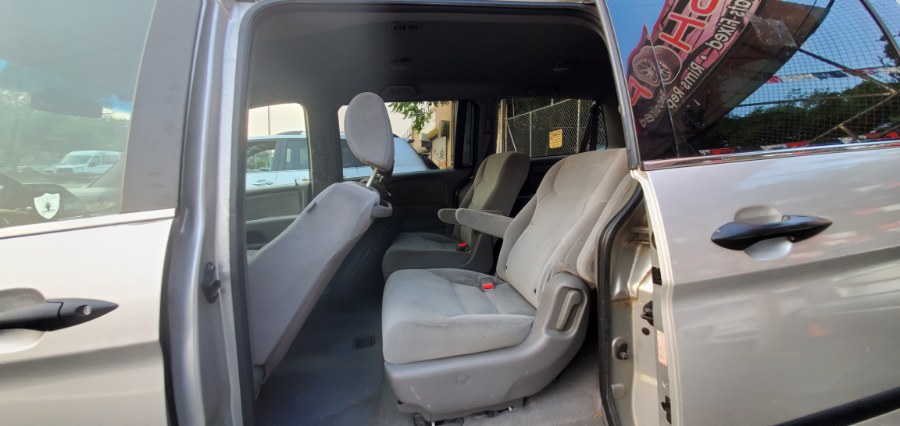 Used Honda Odyssey 5dr LX 2009 | Rubber Bros Auto World. Brooklyn, New York Used Honda Odyssey 5dr LX 2009 | Rubber Bros Auto World. Brooklyn, New York