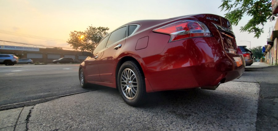 Used Nissan Altima 4dr Sdn I4 2.5 S 2015 | Rubber Bros Auto World. Brooklyn, New York Used Nissan Altima 4dr Sdn I4 2.5 S 2015 | Rubber Bros Auto World. Brooklyn, New York