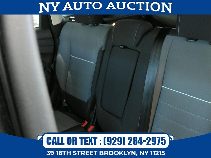 2013 Ford Escape FWD 4dr SE, available for sale in Brooklyn, New York | NY Auto Auction. Brooklyn, New York 2013 Ford Escape FWD 4dr SE, available for sale in Brooklyn, New York | NY Auto Auction. Brooklyn, New York
