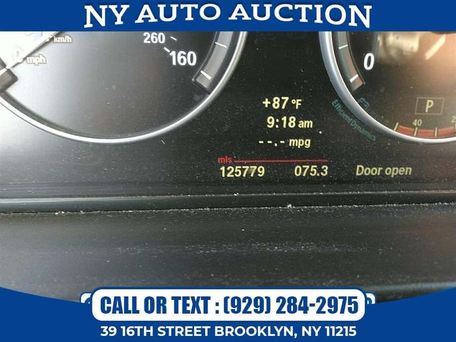 Used BMW 5 Series 4dr Sdn 528i xDrive AWD 2012 | NY Auto Auction. Brooklyn, New York