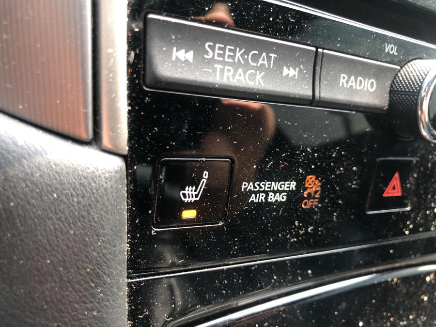 Used INFINITI Q60 3.0t LUXE AWD 2019 | Signature Auto Sales. Franklin Square, New York Used INFINITI Q60 3.0t LUXE AWD 2019 | Signature Auto Sales. Franklin Square, New York