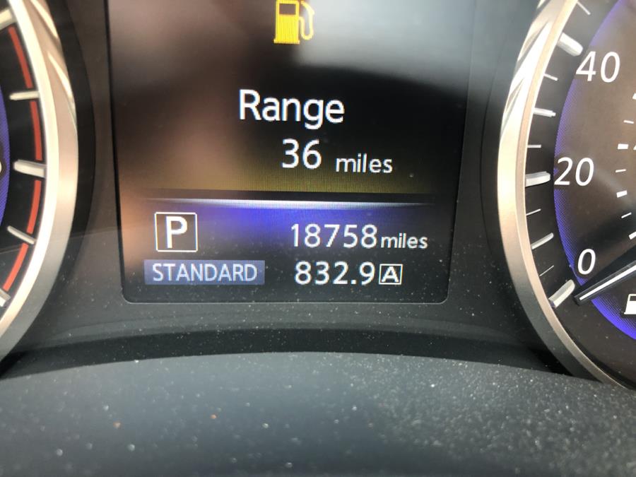 Used INFINITI Q60 3.0t LUXE AWD 2019 | Signature Auto Sales. Franklin Square, New York Used INFINITI Q60 3.0t LUXE AWD 2019 | Signature Auto Sales. Franklin Square, New York