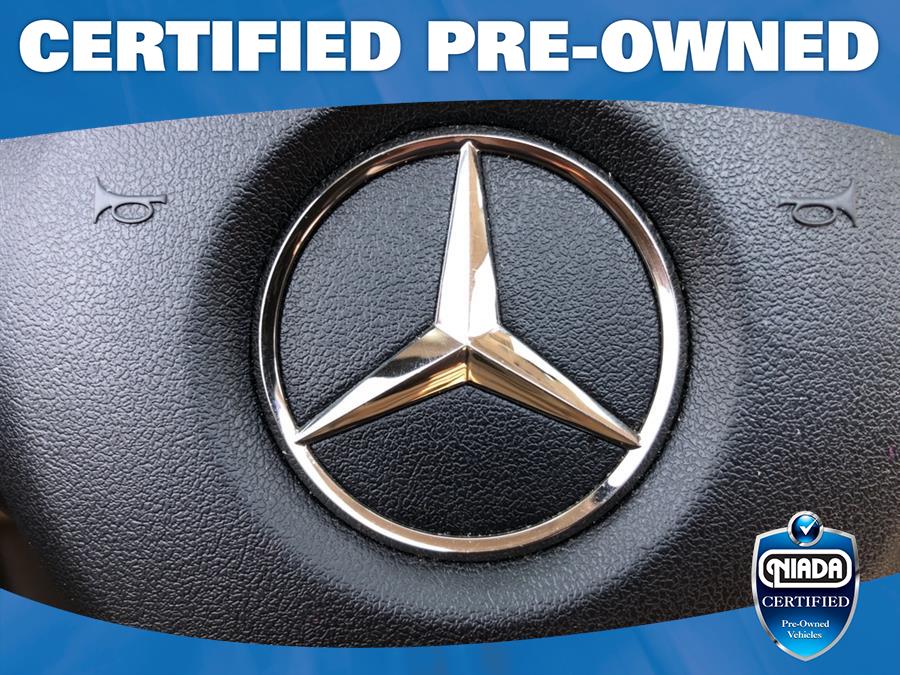 2018 Mercedes-benz GLC GLC 300 4MATIC, available for sale in Huntington Station, New York | Connection Auto Sales Inc.. Huntington Station, New York 2018 Mercedes-benz GLC GLC 300 4MATIC, available for sale in Huntington Station, New York | Connection Auto Sales Inc.. Huntington Station, New York