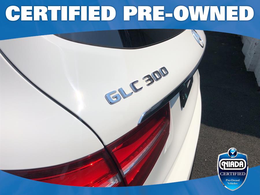2018 Mercedes-benz GLC GLC 300 4MATIC, available for sale in Huntington Station, New York | Connection Auto Sales Inc.. Huntington Station, New York 2018 Mercedes-benz GLC GLC 300 4MATIC, available for sale in Huntington Station, New York | Connection Auto Sales Inc.. Huntington Station, New York