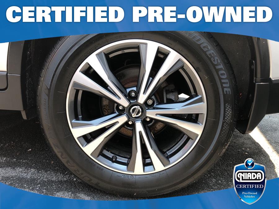 2018 Nissan Rogue SL, available for sale in Huntington Station, New York | Connection Auto Sales Inc.. Huntington Station, New York 2018 Nissan Rogue SL, available for sale in Huntington Station, New York | Connection Auto Sales Inc.. Huntington Station, New York