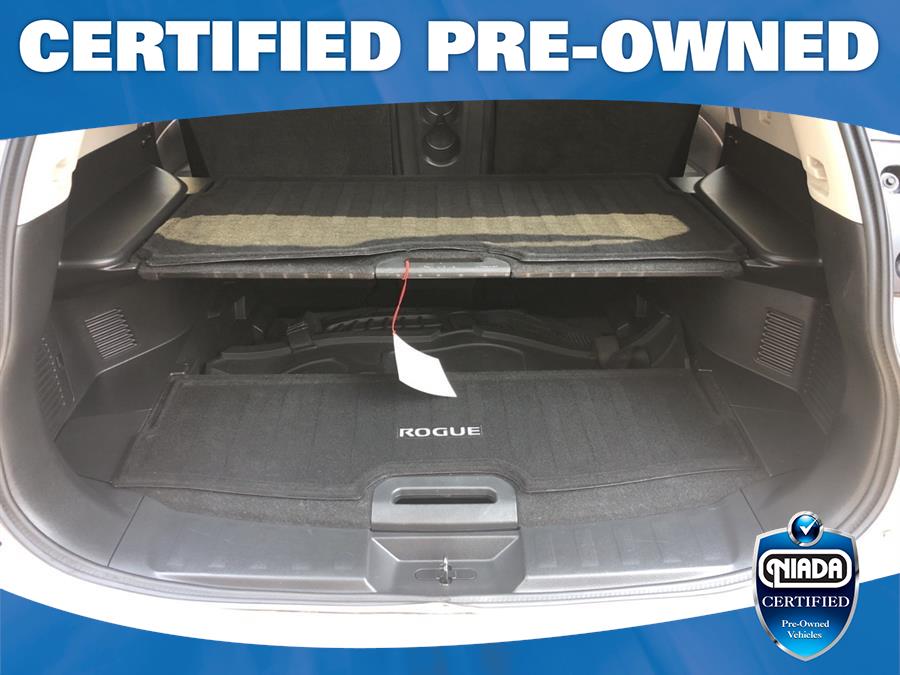 2018 Nissan Rogue SL, available for sale in Huntington Station, New York | Connection Auto Sales Inc.. Huntington Station, New York 2018 Nissan Rogue SL, available for sale in Huntington Station, New York | Connection Auto Sales Inc.. Huntington Station, New York