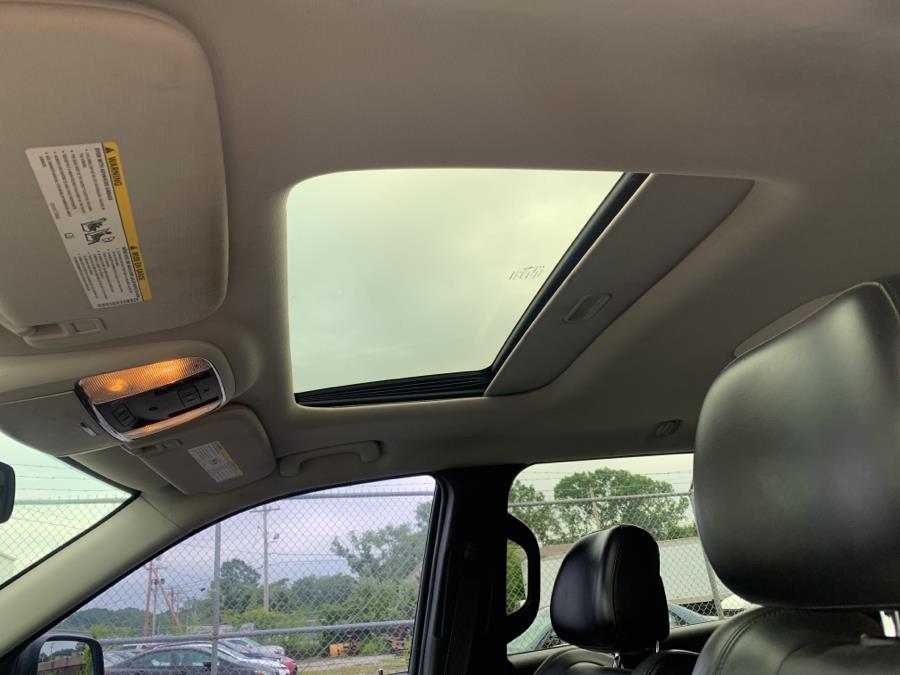 2014 Dodge Durango AWD 4dr Limited, available for sale in Milford, Connecticut | Dealertown Auto Wholesalers. Milford, Connecticut 2014 Dodge Durango AWD 4dr Limited, available for sale in Milford, Connecticut | Dealertown Auto Wholesalers. Milford, Connecticut