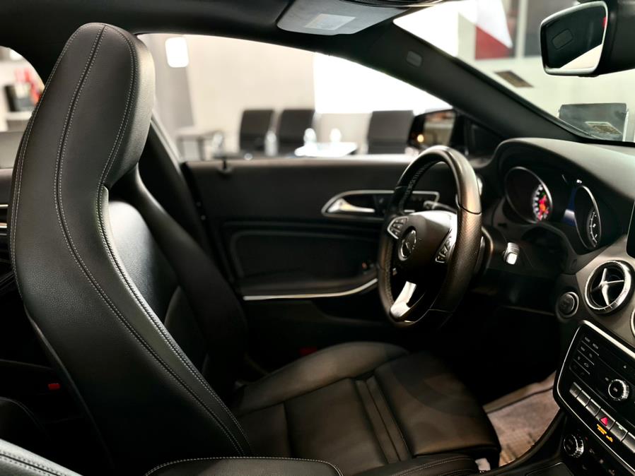 Used Mercedes-Benz CLA CLA 250 4MATIC Coupe 2018 | Luxury Motor Club. Franklin Square, New York Used Mercedes-Benz CLA CLA 250 4MATIC Coupe 2018 | Luxury Motor Club. Franklin Square, New York