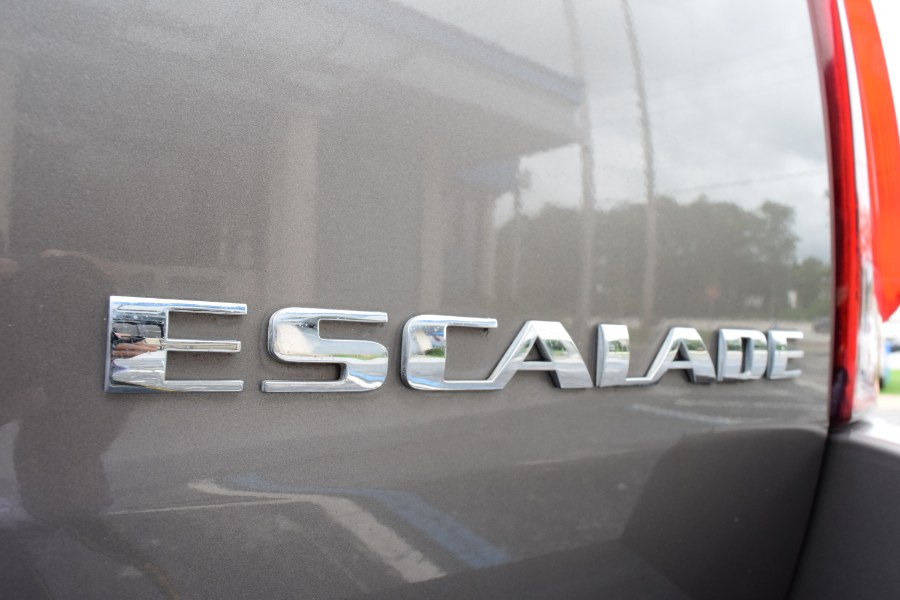 2012 Cadillac Escalade 2WD 4dr Luxury, available for sale in Winter Park, Florida | Rahib Motors. Winter Park, Florida 2012 Cadillac Escalade 2WD 4dr Luxury, available for sale in Winter Park, Florida | Rahib Motors. Winter Park, Florida