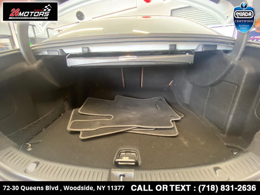 Used Mercedes-Benz E-Class E 300 RWD Sedan 2018 | 26 Motors Queens. Woodside, New York Used Mercedes-Benz E-Class E 300 RWD Sedan 2018 | 26 Motors Queens. Woodside, New York