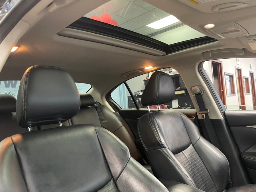 2017 INFINITI Q50 2.0t Premium AWD, available for sale in Inwood, New York | 5 Towns Drive. Inwood, New York 2017 INFINITI Q50 2.0t Premium AWD, available for sale in Inwood, New York | 5 Towns Drive. Inwood, New York