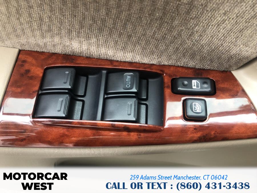 Used Toyota Corolla 4dr Sdn LE Auto 2005 | Motorcar West. Manchester, Connecticut Used Toyota Corolla 4dr Sdn LE Auto 2005 | Motorcar West. Manchester, Connecticut