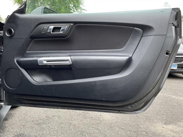 Used Ford Mustang V6 2016 | Blasius Federal Road. Brookfield, Connecticut Used Ford Mustang V6 2016 | Blasius Federal Road. Brookfield, Connecticut