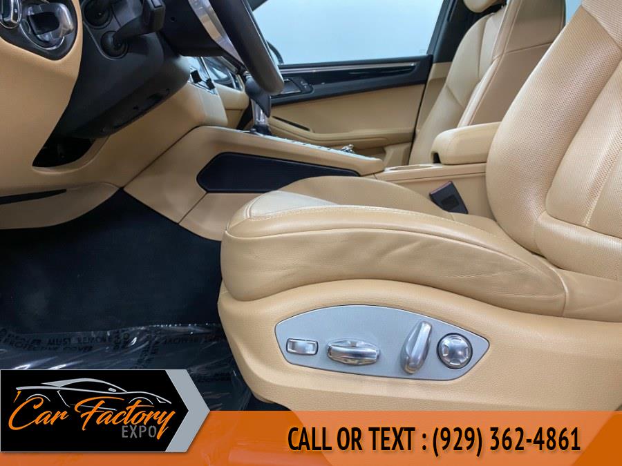 Used Porsche Macan AWD 2018 | Car Factory Inc.. Bronx, New York Used Porsche Macan AWD 2018 | Car Factory Inc.. Bronx, New York
