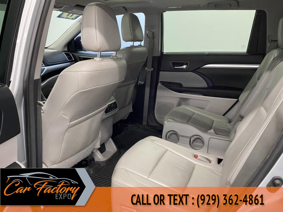 2017 Toyota Highlander XLE V6 AWD (Natl), available for sale in Bronx, New York | Car Factory Expo Inc.. Bronx, New York 2017 Toyota Highlander XLE V6 AWD (Natl), available for sale in Bronx, New York | Car Factory Expo Inc.. Bronx, New York