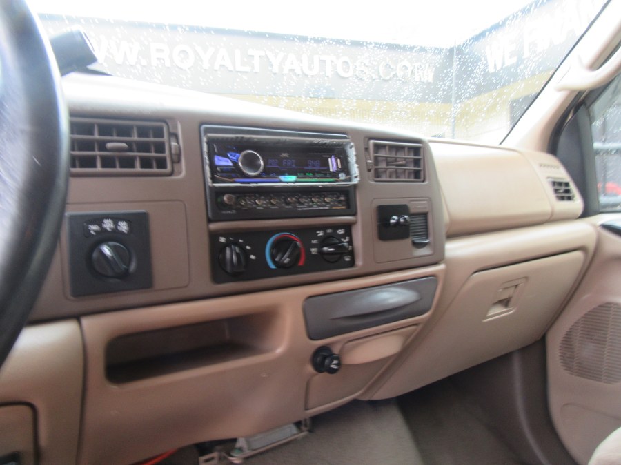 1999 Ford Super Duty F-350 SRW Crew Cab 172" XLT 4WD, available for sale in Little Ferry, New Jersey | Royalty Auto Sales. Little Ferry, New Jersey 1999 Ford Super Duty F-350 SRW Crew Cab 172" XLT 4WD, available for sale in Little Ferry, New Jersey | Royalty Auto Sales. Little Ferry, New Jersey