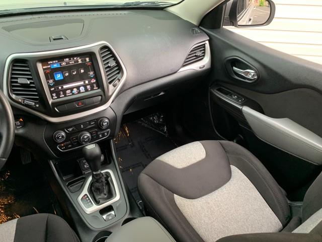 Used Jeep Cherokee Latitude 2014 | Valentine Motor Company. Forestville, Maryland Used Jeep Cherokee Latitude 2014 | Valentine Motor Company. Forestville, Maryland