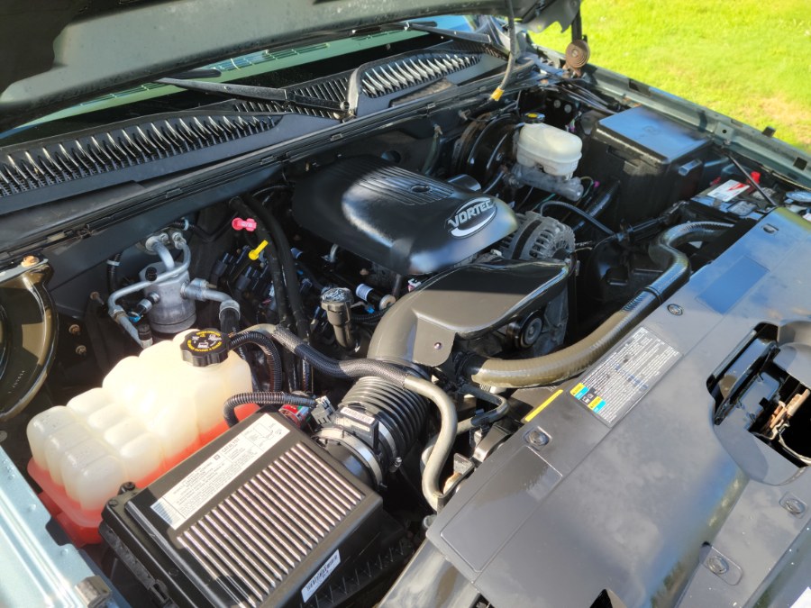 2006 Chevrolet Silverado 1500 LT/1 4WD Crew Cab 5.3 V8 Short Bed, available for sale in East Windsor, Connecticut | Toro Auto. East Windsor, Connecticut 2006 Chevrolet Silverado 1500 LT/1 4WD Crew Cab 5.3 V8 Short Bed, available for sale in East Windsor, Connecticut | Toro Auto. East Windsor, Connecticut