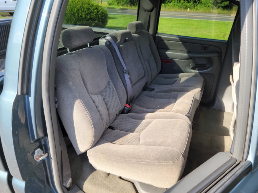 2006 Chevrolet Silverado 1500 LT/1 4WD Crew Cab 5.3 V8 Short Bed, available for sale in East Windsor, Connecticut | Toro Auto. East Windsor, Connecticut 2006 Chevrolet Silverado 1500 LT/1 4WD Crew Cab 5.3 V8 Short Bed, available for sale in East Windsor, Connecticut | Toro Auto. East Windsor, Connecticut